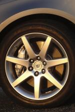 Cadillac STS 2005 года